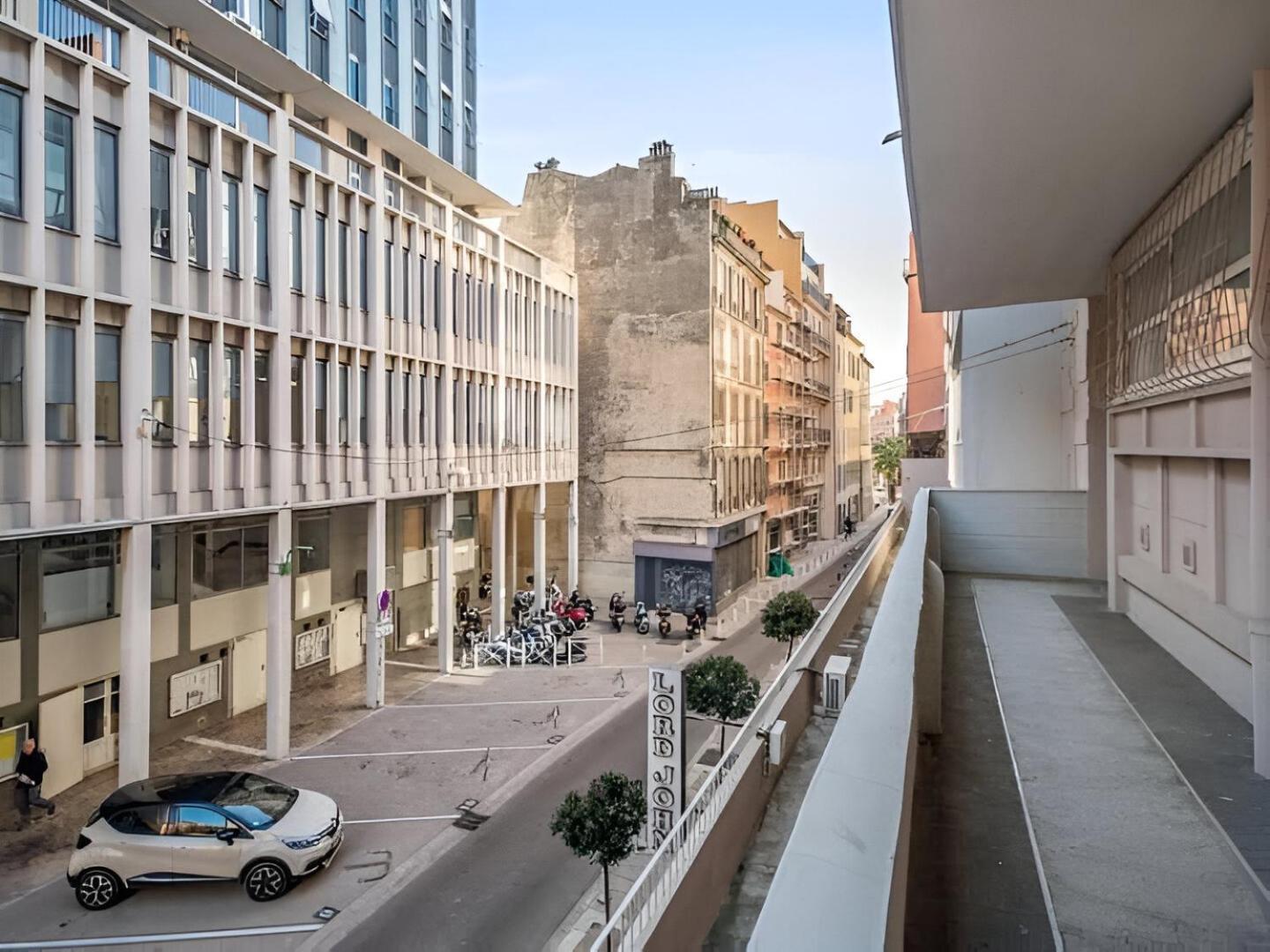Le Refuge Urbain - Port A 2 Pas & Animaux Acceptes Apartment Toulon Exterior photo